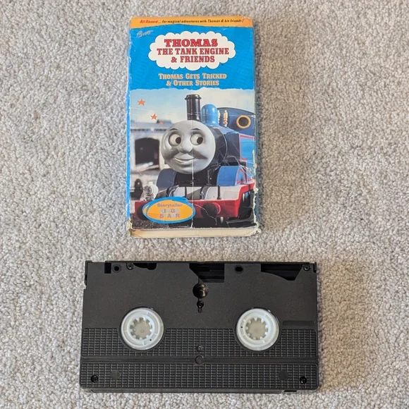 Thomas the Tank Engine & Friends Thomas Gets Tricked VHS - Picture 5 of 5